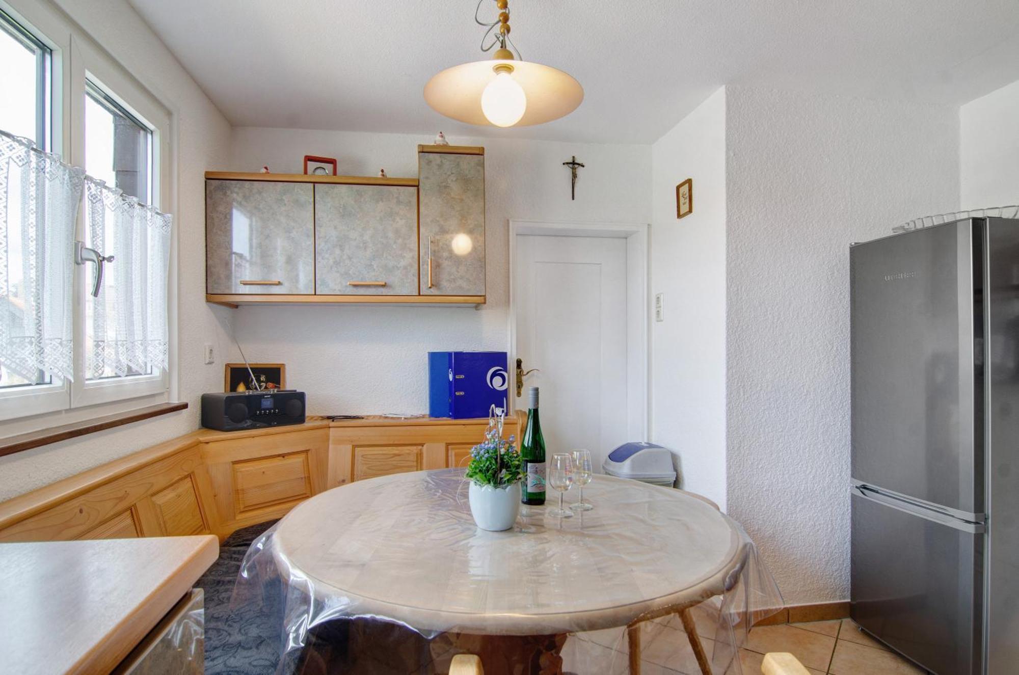Strobel Apartment *